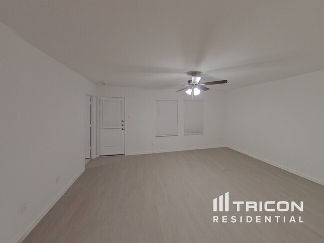 819 Ginkgo Wy in Princeton, TX - Building Photo - Building Photo