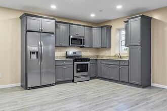 202 Broadway in Lawrence, MA - Building Photo - Building Photo