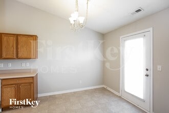 10622 Deercrest Ln in Indianapolis, IN - Building Photo - Building Photo