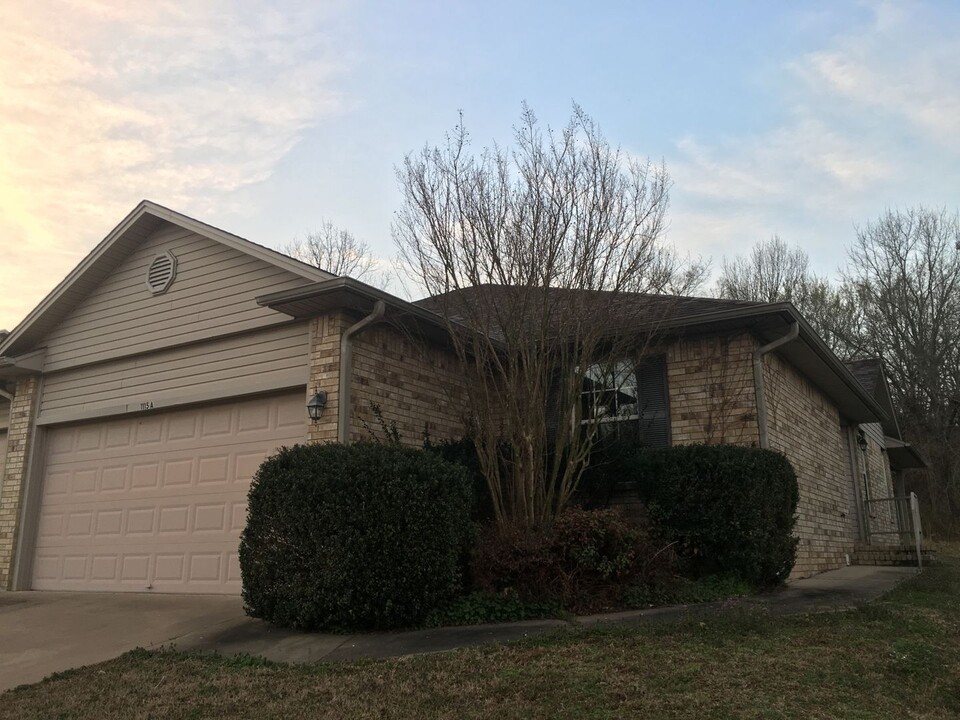 1115 GRINNELL Cir in Greenwood, AR - Building Photo