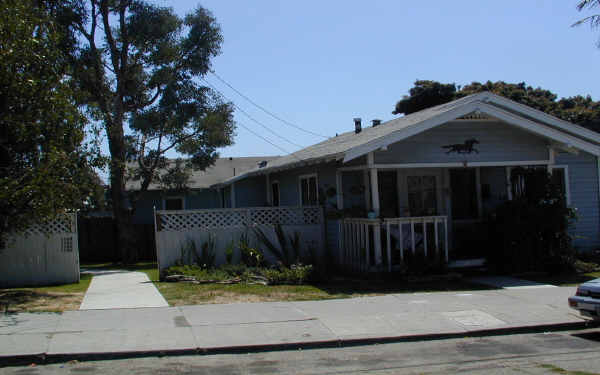 1164 E Meta St in Ventura, CA - Foto de edificio - Building Photo