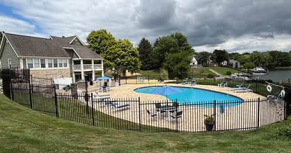 Loch Haven Apartments in Indianapolis, IN - Building Photo - Building Photo