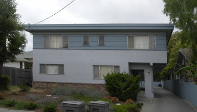 4060 Lyon Ave in Oakland, CA - Building Photo - Building Photo