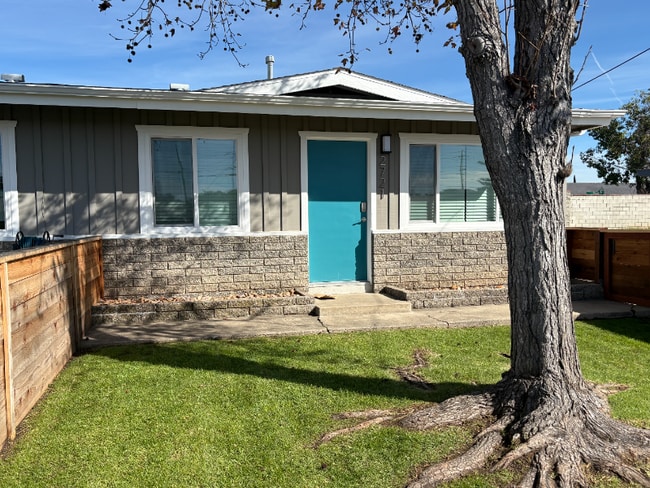 2721 Drew Ln in Lemon Grove, CA - Building Photo - Building Photo