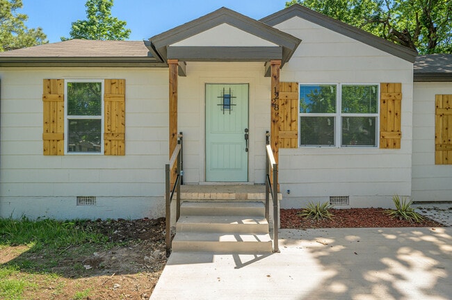 1228 NW 99th St in Oklahoma City, OK - Building Photo - Building Photo