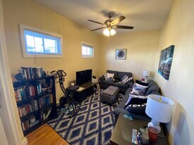 39 Cross St, Unit 1 in Somerville, MA - Building Photo