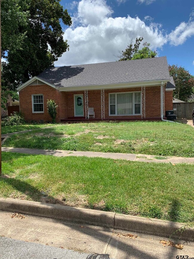 510 W 3rd St in Tyler, TX - Building Photo - Building Photo