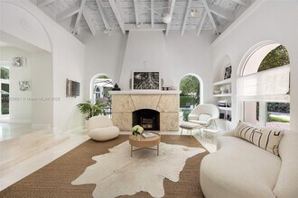 3840 Wood Ave in Miami, FL - Building Photo - Building Photo