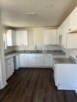 4720 Burma Rd in Dallas, TX - Building Photo