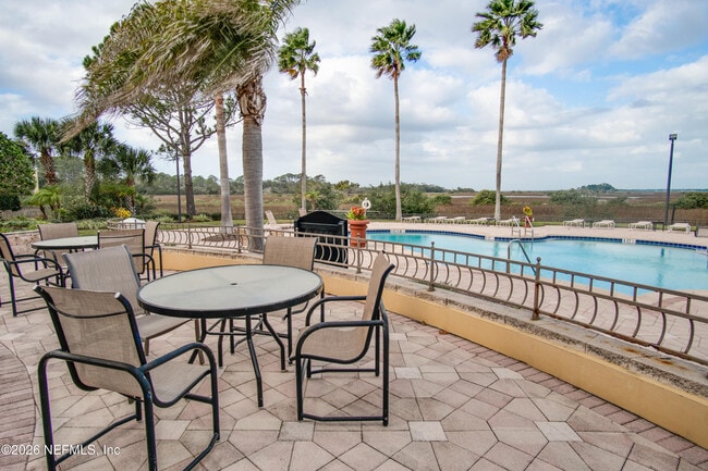 property at 3015 Aqua Vista Ln