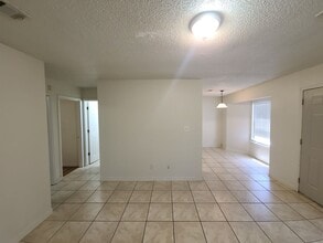 6188 Woodlands Dr in Milton, FL - Building Photo - Building Photo
