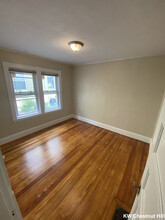 35 Allston St, Unit #1 in Boston, MA - Building Photo - Building Photo