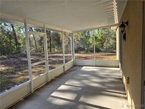 1 Greenpark Blvd in Homosassa, FL - Building Photo - Building Photo