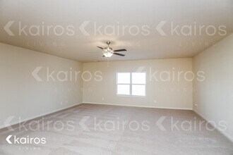 10994 Lakeview Cir in Vance, AL - Building Photo - Building Photo