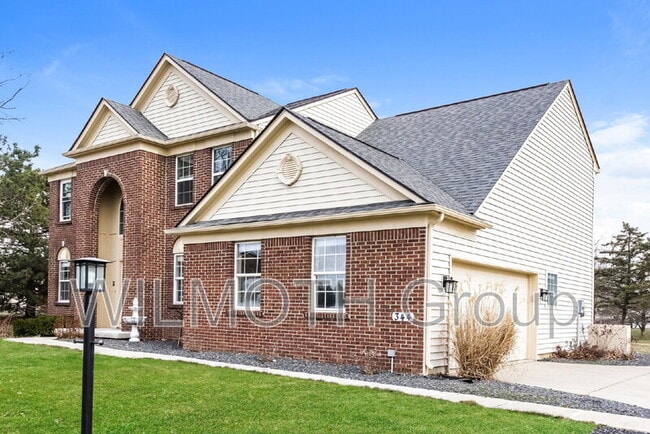 344 W Columbine Ln in Westfield, IN - Building Photo - Building Photo