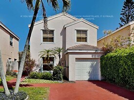 3364 Orinoco Ln in Margate, FL - Building Photo