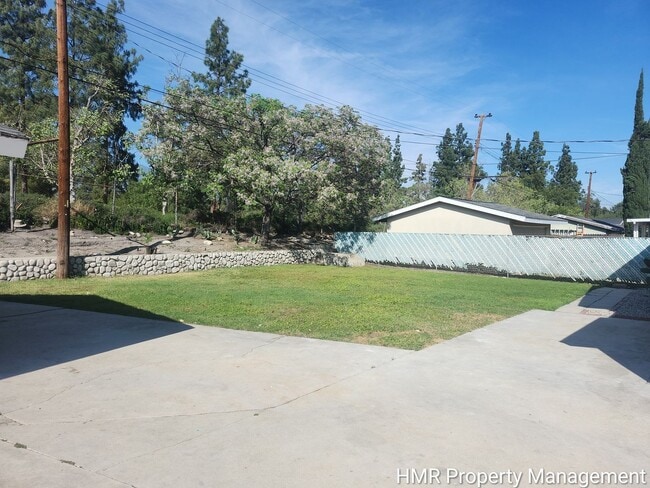 8760 Church St in Rancho Cucamonga, CA - Building Photo - Building Photo