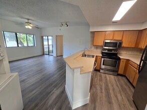 2445 SW 18th Terrace in Fort Lauderdale, FL - Building Photo - Building Photo