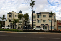 Mid Cajon Apartments in San Diego, CA - Foto de edificio - Building Photo