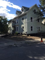 200 Walnut St in Clinton, MA - Building Photo