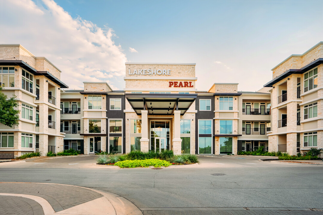 Lakeshore Pearl in Austin, TX - Foto de edificio