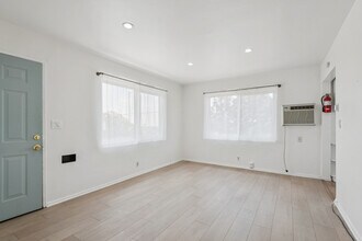 2515 Wabash Ave, Unit #2 in Los Angeles, CA - Foto de edificio - Building Photo