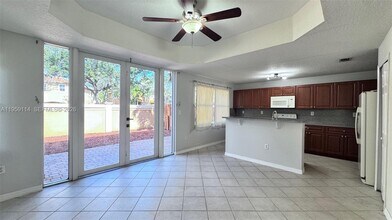 15245 SW 30th Terrace in Miami, FL - Building Photo - Building Photo