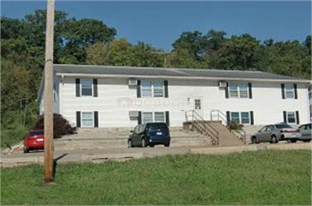 property at 3029 River Rd