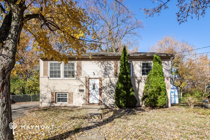 1031 Stratford Pl in Mason, OH - Building Photo