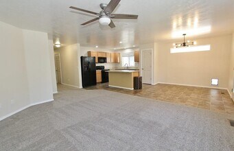 10016 W Littlewood St in Boise, ID - Building Photo - Building Photo