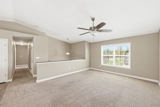 305 Shadow Trace Dr in Wentzville, MO - Building Photo - Building Photo