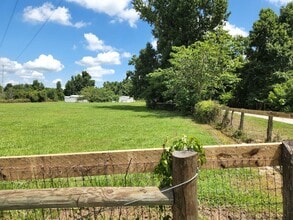 10124 NW 17th Ave in Ocala, FL - Building Photo - Building Photo
