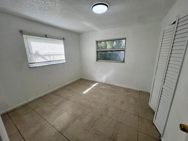 3319 Grove Rd in Boynton Beach, FL - Building Photo - Building Photo