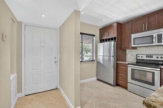 21954 Tidewater Terrace in Boca Raton, FL - Building Photo - Building Photo