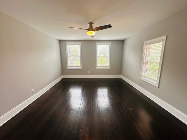 8133 Laramie Ave in Skokie, IL - Building Photo - Building Photo