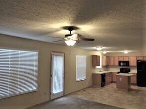 3182 Cumberland Woods Dr in Columbus, OH - Building Photo - Building Photo