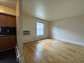 205 Elm St in West Haven, CT - Building Photo - Building Photo
