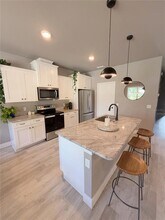 6337 SW 47th Terrace in Gainesville, FL - Building Photo - Building Photo