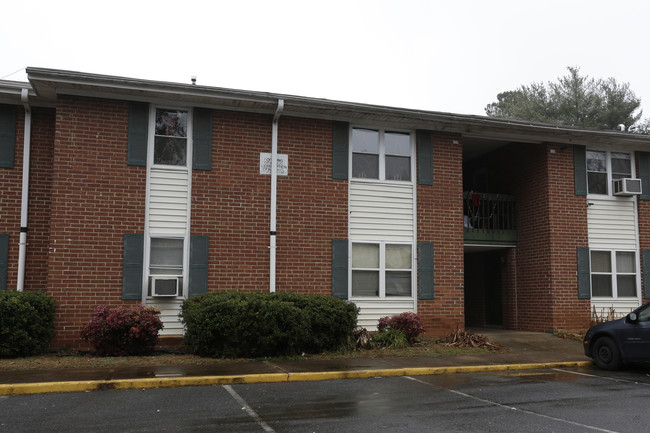 Mountainview Townhomes in Kings Mountain, NC - Building Photo - Building Photo