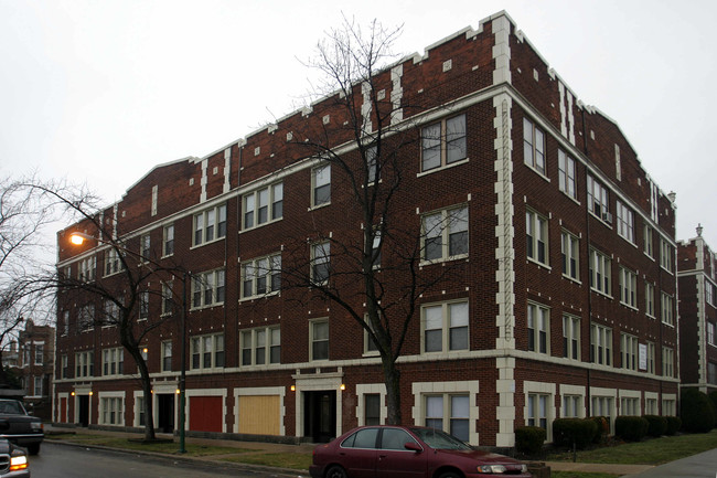 3000 W Marquette Rd in Chicago, IL - Foto de edificio - Building Photo