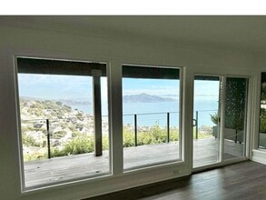 380-382 Sausalito Blvd in Sausalito, CA - Building Photo - Building Photo