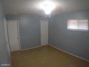 8944 Robert Dr in El Paso, TX - Building Photo - Building Photo