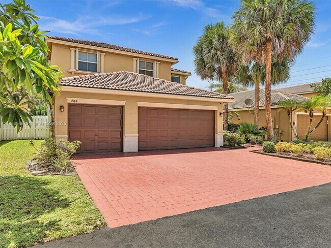 property at 3844 SW 53rd St