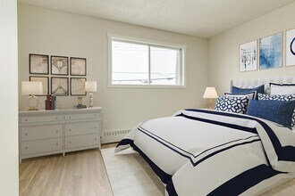 Matichuk in Bonnyville, AB - Building Photo - Building Photo