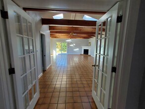 5516 Lewis Rd, Unit 3 in Norfolk, VA - Building Photo - Building Photo