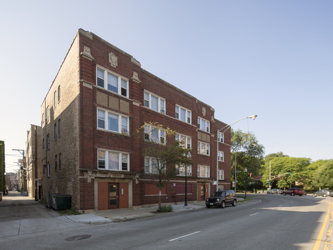 7735 N Sheridan Rd in Chicago, IL - Building Photo - Building Photo