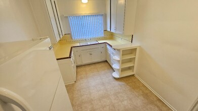 4221 Los Feliz Blvd in Los Angeles, CA - Building Photo - Building Photo