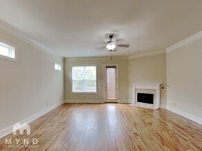 3020 Eltham Pl in Decatur, GA - Building Photo - Building Photo
