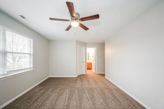 205 Randell Ct in Shelbyville, IN - Building Photo - Building Photo