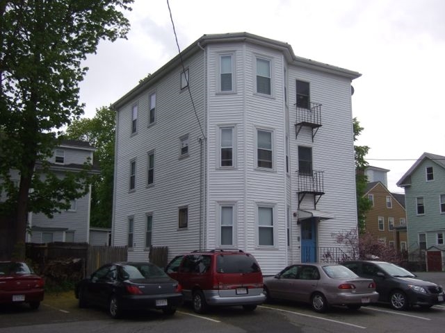 3.5 Littles Ln in Peabody, MA - Building Photo